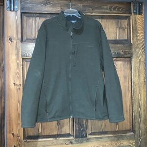 EUC Eddie Bauer 2XL olive fleece jacket